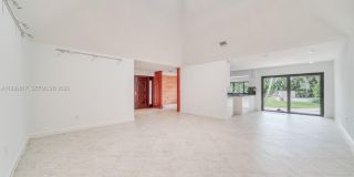 7320 SW 100th Ct Gallery 3