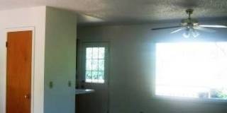 Light & Bright Dog Friendly House In A Great Location! Gallery 11