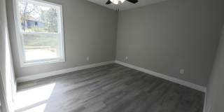 7233 N Racliff Ave Gallery 11