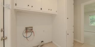 4505 UNIVERSITY AVENUE Gallery 13