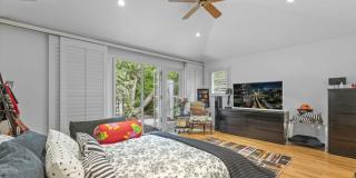 354 14th St Gallery 17