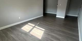 400 MAIN Street Gallery 1