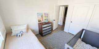 1823 Casa Morro St Gallery 17