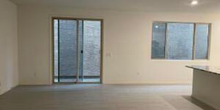 Beautiful 4Bdm 2.5Ba Home, Centrally located! Gallery 9
