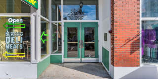 304 N Front Street Gallery 35