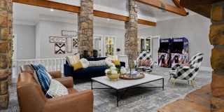 Riverstone Gallery 31