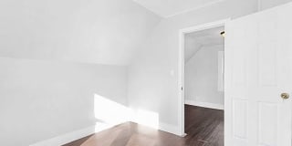 503-505 12th Avenue 505 Gallery 12