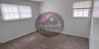 Large 4 Bedroom home close to ACU Gallery 12