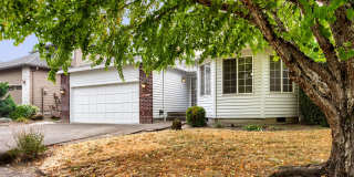 Single-Level 3BR/2BA Ranch on a Quiet Dead-End Street in Progress Ridge Gallery 3