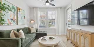 NoHo Flats Gallery 57