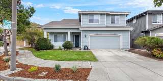 16 Smith Ct - 4 bedroom | 2.5 bathroom | Single family home Gallery 1