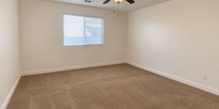 3290 North Vista Avenue Gallery 14