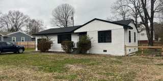 Newly renovated 3bed 1bath for rent! Gallery 1