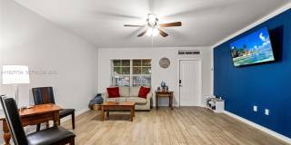 525 NE 6th Pl Gallery 6