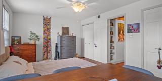 220 N SAINT ASAPH Street Gallery 18