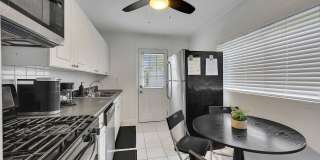 1040 Herndon Street NW Gallery 9