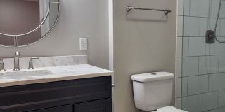 Available Mid MAY -Newly Remodeled, 2 Bedroom, 2.5 bath townhome in Vernon River Plantation. Gallery 8