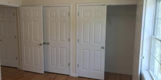 112 Morris Avenue Gallery 15