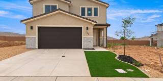 Stunning 4-Bedroom Home! Gallery 1