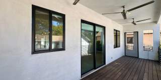 Five Bedroom/Four Bathroom Luxury House in Koreatown Gallery 29
