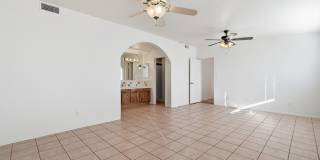 3BR/4BA Professional Retreat with Private Desert Oasis Gallery 18