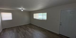 4016 East Livingston Avenue Gallery 4
