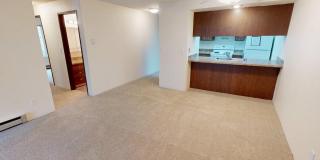 2 BLOCKS TO GREEN LAKE PARK! 2 BLOCKS TO GREEN LAKE PARK! Gallery 21