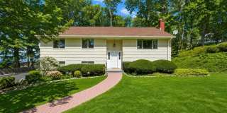 6 Scarborough Circle Gallery 1