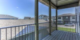 The Bungalows on the Lake - Block C Gallery 451