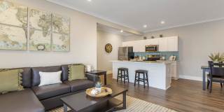Pointe Grand Apartment Homes Gallery 24