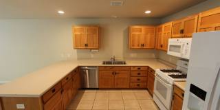 Spacious 3BR home Near NAU | New Carpet + Parking for 3 Vehicles Spacious 3BR home Near NAU | New Carpet + Parking for 3 Vehicles Gallery 17