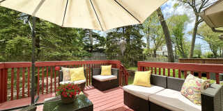 Beautifully Updated 2-Bedroom Townhouse w/ Finished Basement - Close to Royal Oak, Ferndale, Pleasant Ridge! Gallery 32