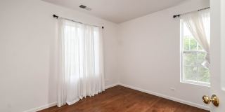 35 Thomas Court Gallery 25