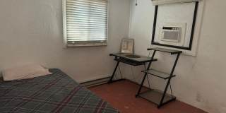 Cozy 2 Bedroom Home Gallery 9