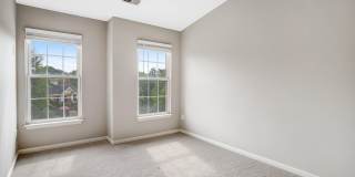 22616 WELBORNE MANOR Square Gallery 30