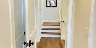 512 Jasmine Avenue Gallery 21