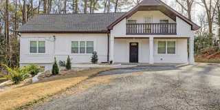 1887 Shalimar Drive NE Gallery 1