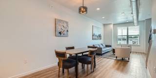 New Downtown Longmont Townhome | Office + 2BDR Gallery 16