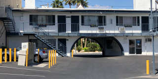 4600 Paradise Rd #43 / Deluxe Cozy Studio - Featuring Several Elegant Upgrades Gallery 1