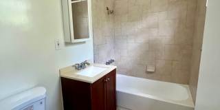 2419 Rockefeller Lane Gallery 4