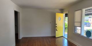 3 Bedroom Brick Ranch on Basement/5 Min Drive to Downtown Atlanta Gallery 7