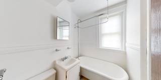 120 Summer St. Gallery 10