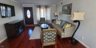 5 Tower Rd Gallery 1