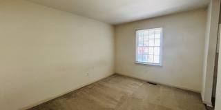 3 Bedroom 2.5 Bath Townhouse Gallery 10