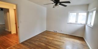 3191 East Broad Street Gallery 31