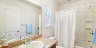 3 BED 2.5 BATH TOWNHOME IN THE VILLAGES OF SHASTA VIEW GARDENS Gallery 12