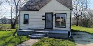 4 bed/1bath bungalow! Now Available! $1250/mo Gallery 1