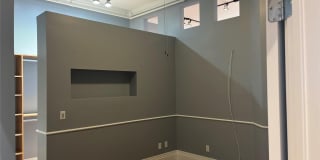 52 Biltmore Avenue Gallery 11
