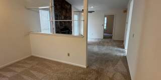 Available from May 15th.  2 Bedroom home with garage. Great Area and Location! Gallery 19