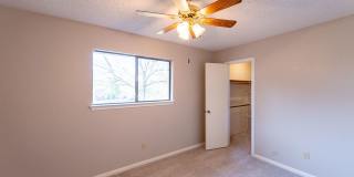Scenic Brook West Sanctuary: Well-Maintained Home with Expansive Backyard Gallery 24